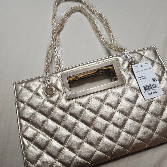 Gold shoulder bag with chain strap - Picture 1 of 7